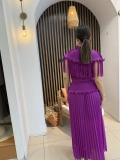 Livia Püskül Detaylı Pelerin Bluz & Pileli Etek Takım