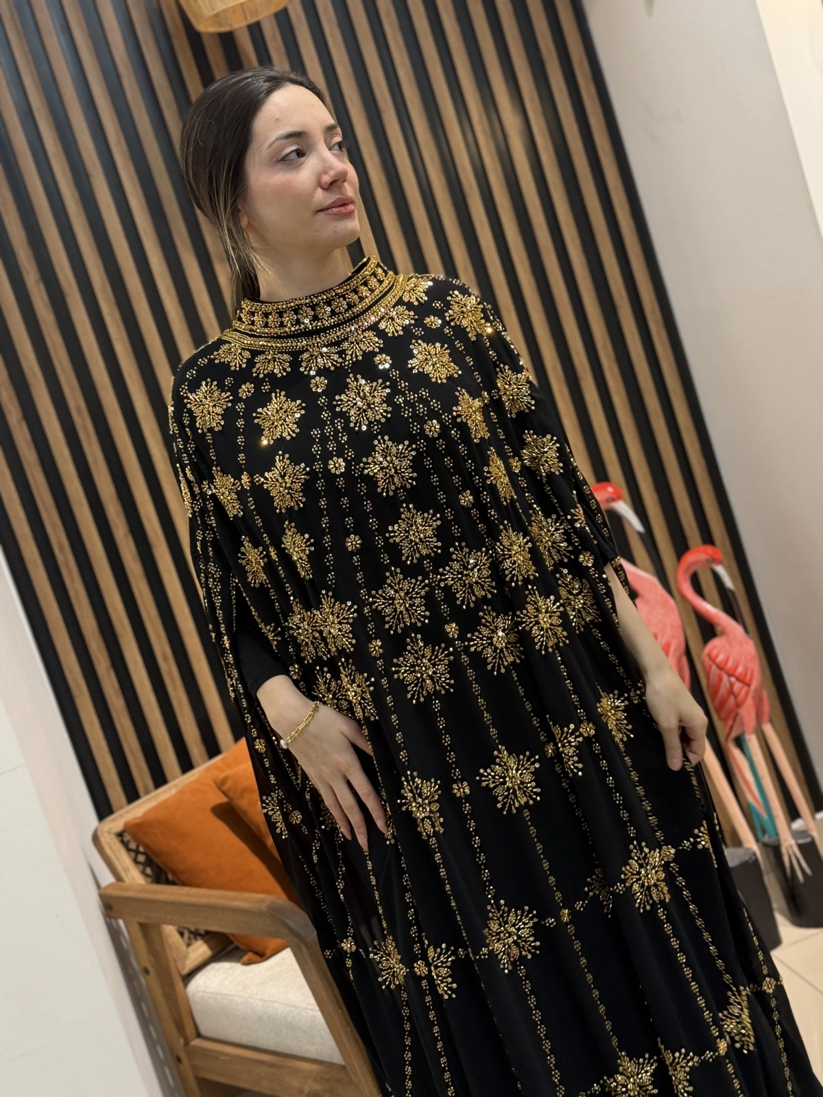 Gold İşlemeli Şifon Abaya