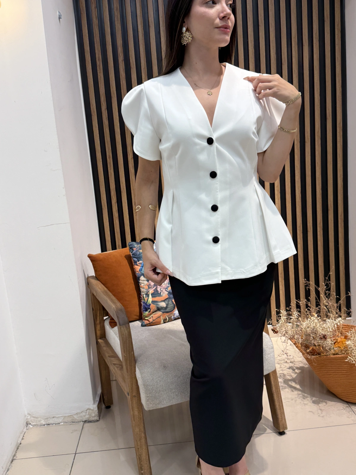 Bianca Kontrast Düğmeli Etekli Takım