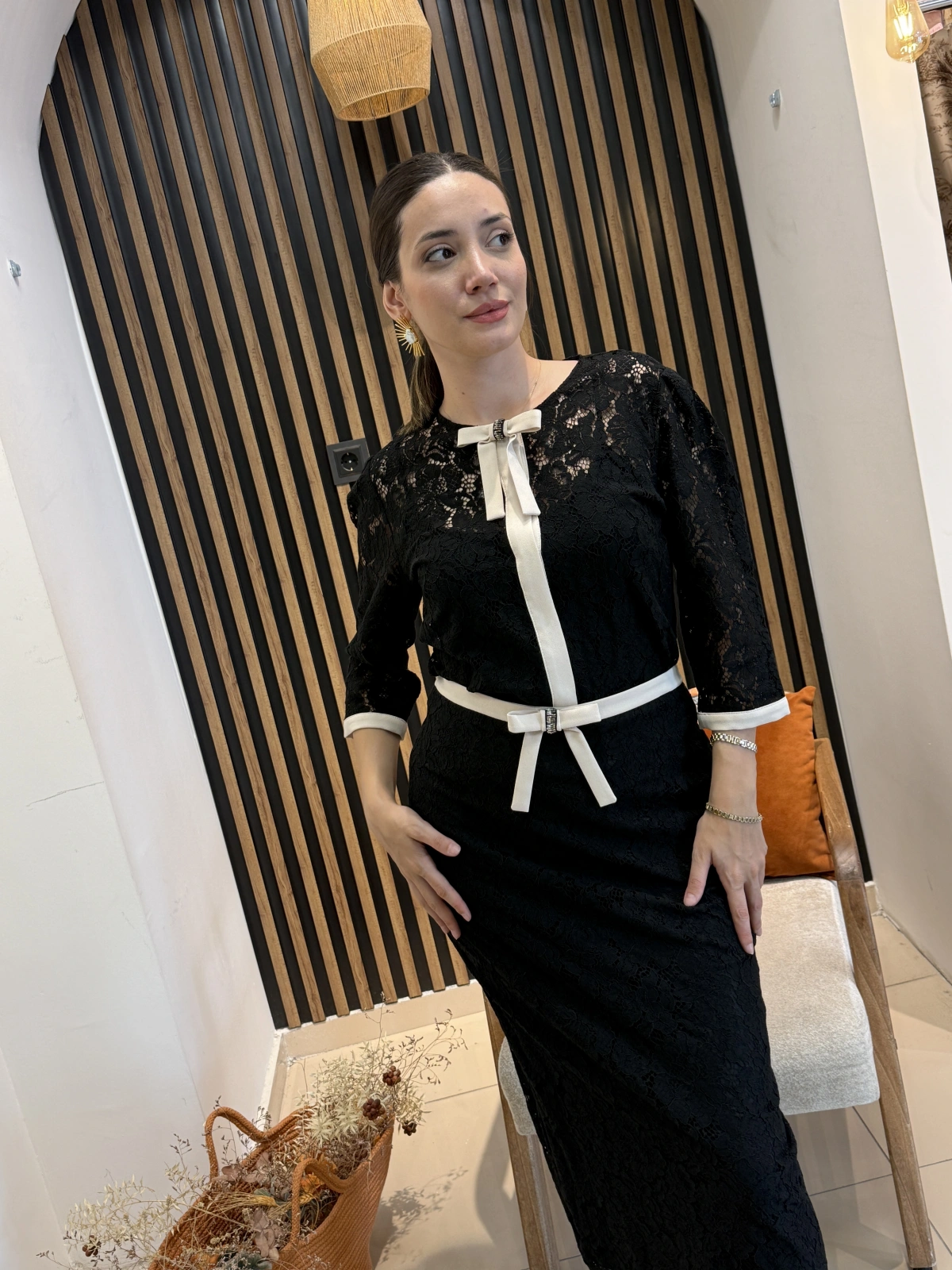 Chérie Siyah Dantel Fiyonk Detaylı Etekli Takım