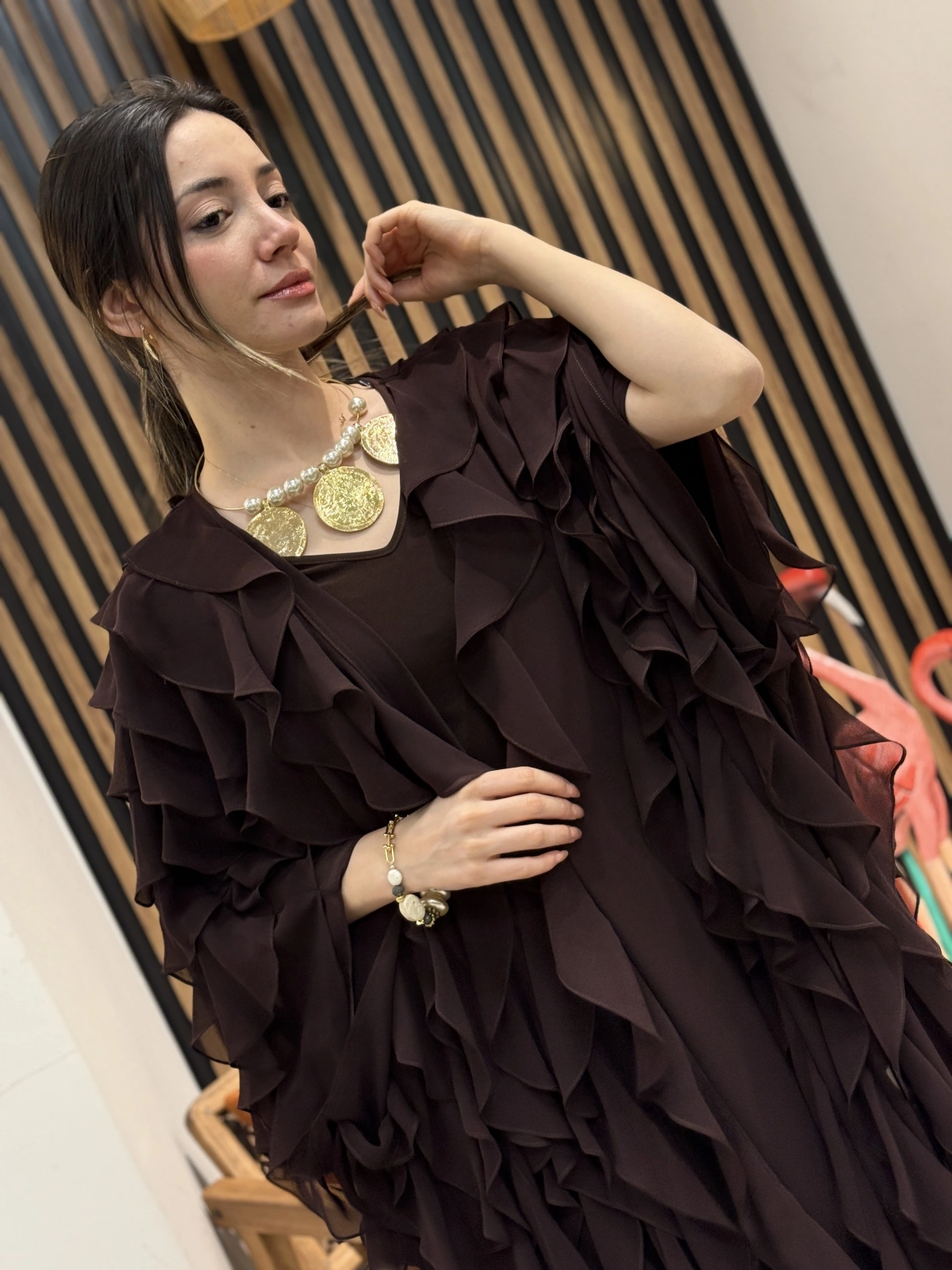 Fırfır Detaylı Şifon Abaya Takım (Kahve)