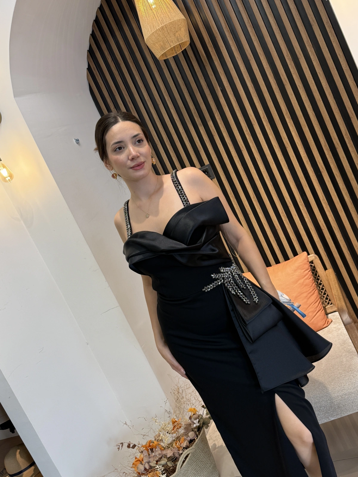 Lara Siyah Abiye