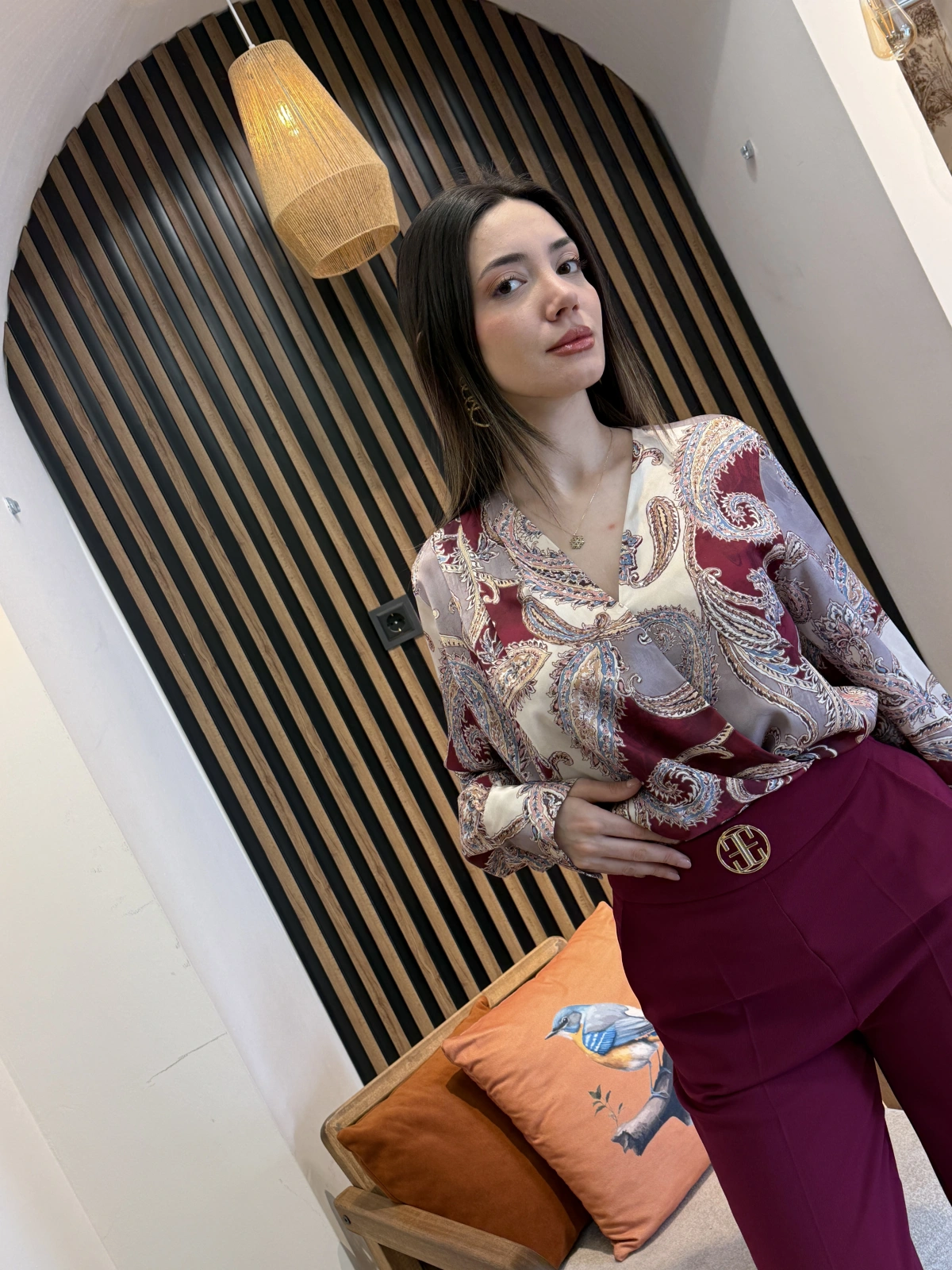 Serena Şal Desenli Bluz & Bordo Pantolon Takım