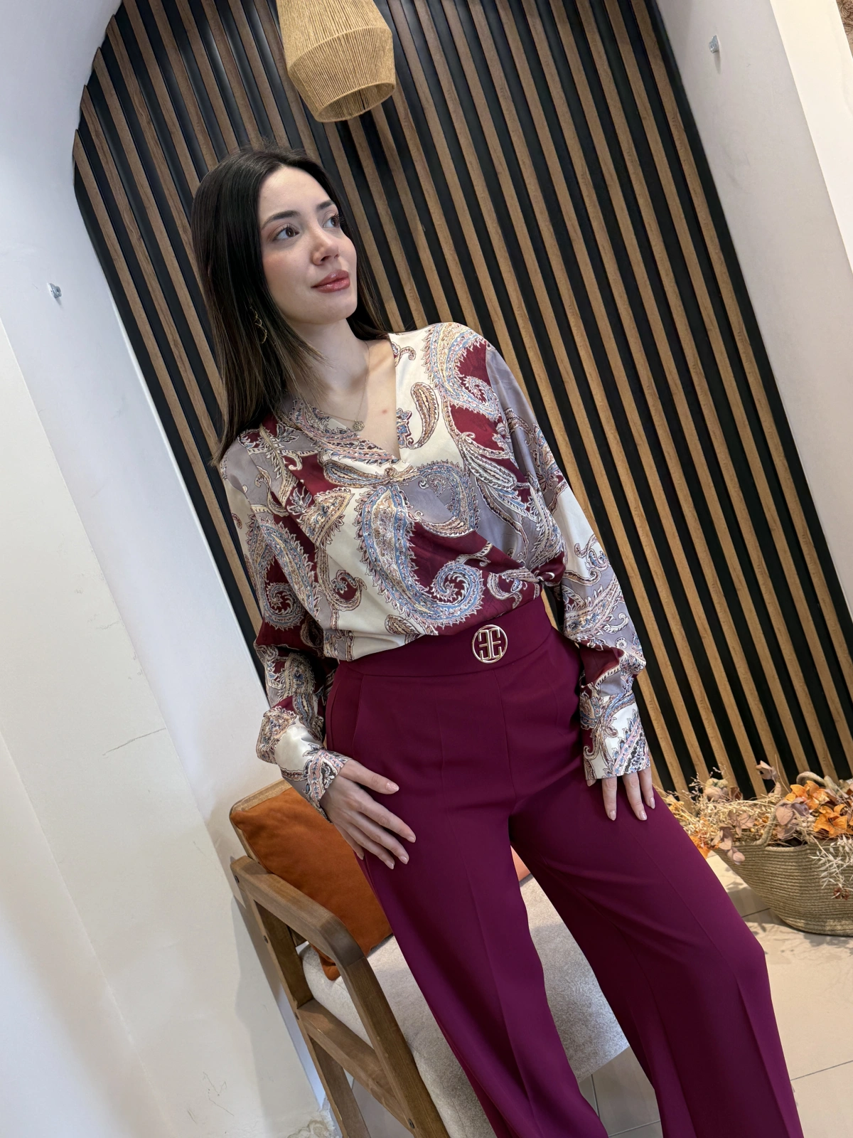 Serena Şal Desenli Bluz & Bordo Pantolon Takım