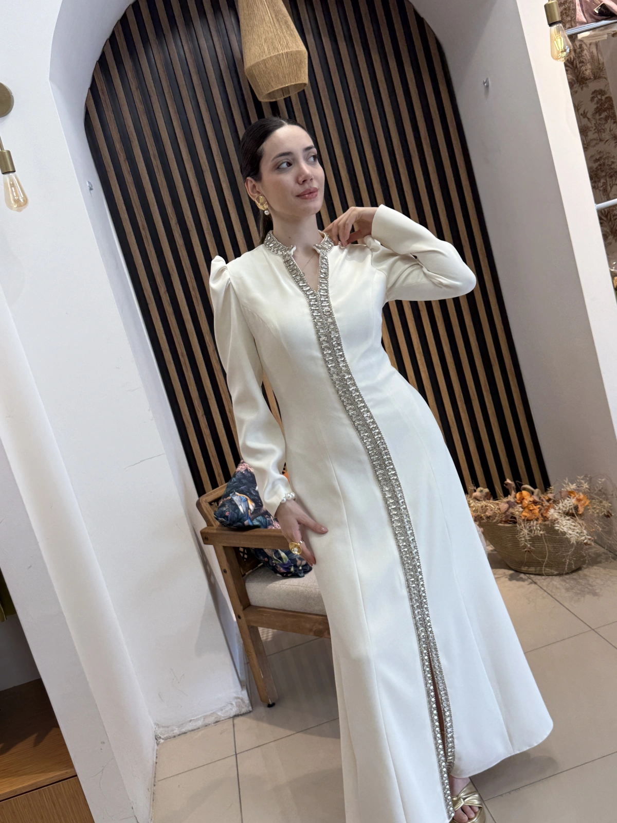 Alessia Ekru Taş İşlemeli Uzun Abiye Elbise