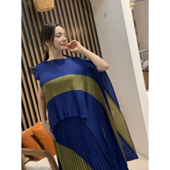 Aria Renk Bloklu Pliseli 2’li Takım