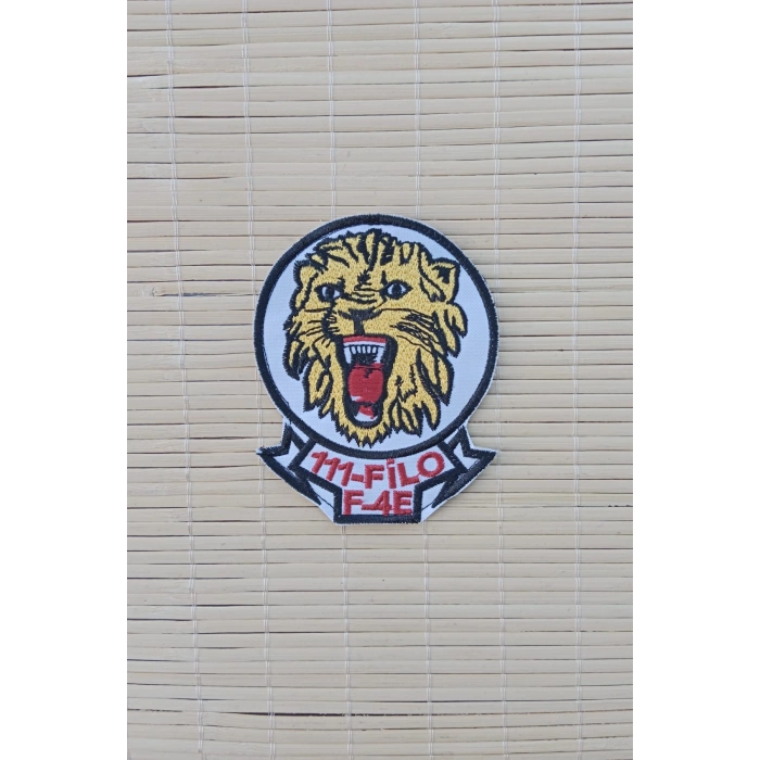 111 filo f 4e yazili aslan logolu fermateks dokuma nakis islemeli arma patch pec