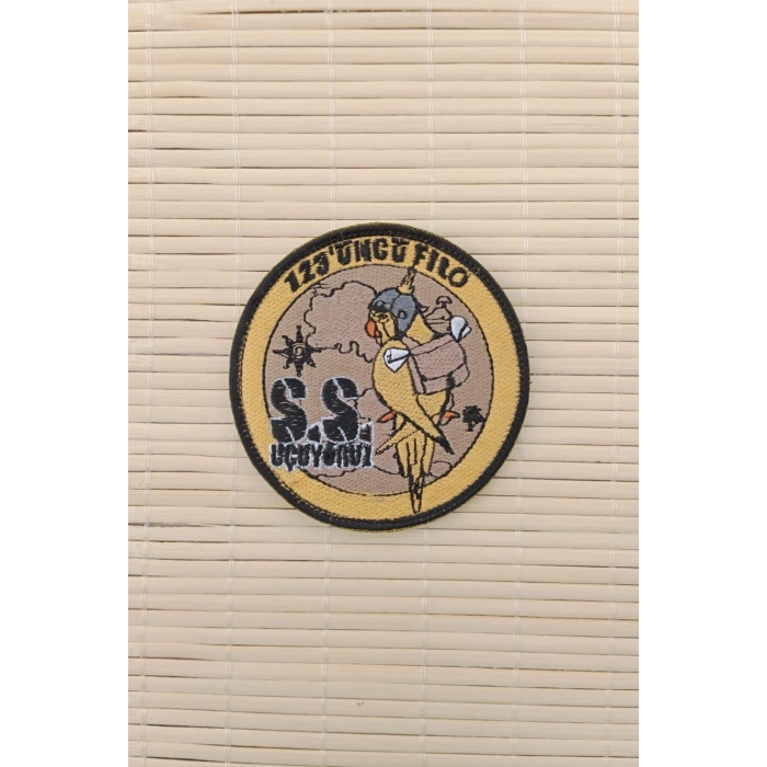 123.cu Filo S.S Ucuyoruz Yazili Nakis islemeli Arma Pec Patch