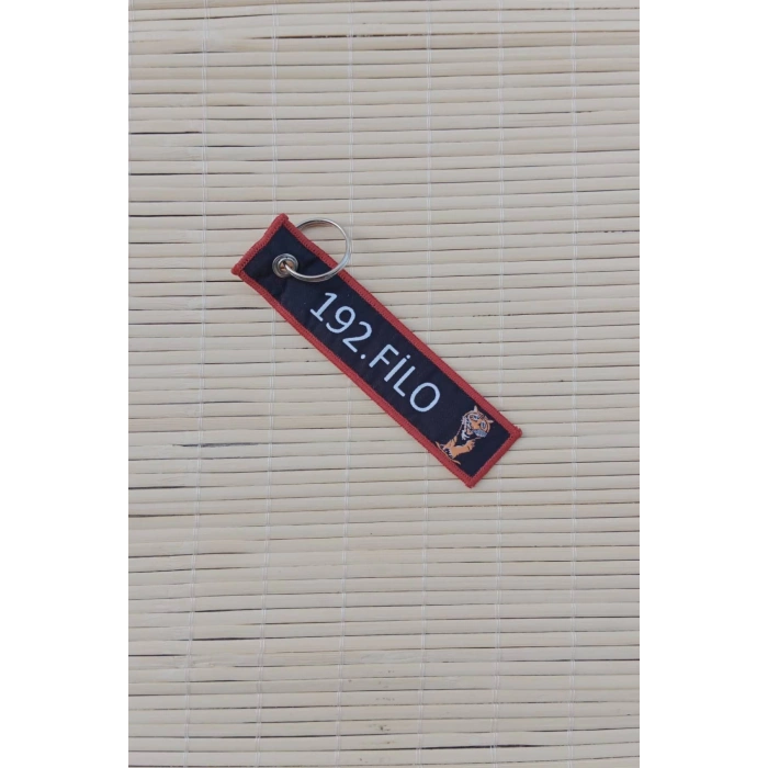 2 Adet 192. Filo Kirmizi Beyaz Nakis islemeli Bez Anahtarlik