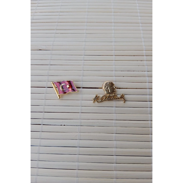 2 Adet Dalgalanan Bayrak Sari Ataturk siluetli imzali Sarrafiyeli taki ceket yaka ignesi yaka rozeti