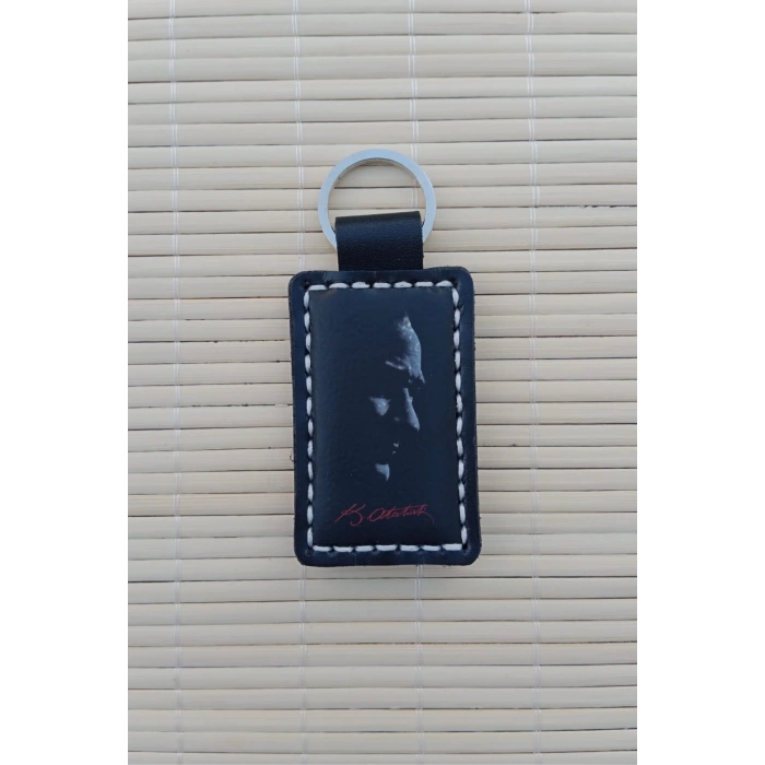 ozel Tasarim imzali Ataturk Siluetli Hakiki Deri Hediyelik Anahtarlik