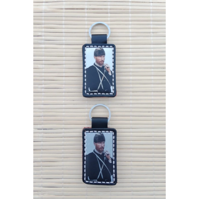 Ozel uretim Ayyildiz Bayrakli Ataturk Siluetli Hakiki Deri Hediyelik Anahtarlik