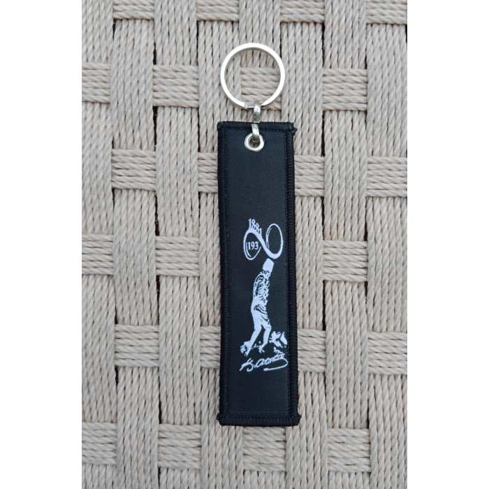 2 Adet Siyah Renkli Mustafa Kemal Ataturk imzali Siluetli Nakis islemeli Bez Anahtarlik