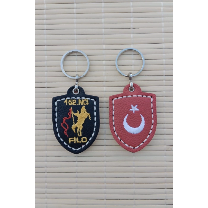 2 Adet Siyah Renkli ozel uretim 152. Filo Ayyildiz Hakiki Deri Hediyelik Anahtarlik