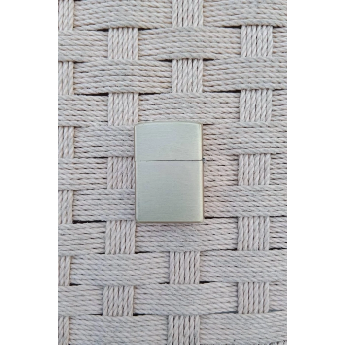 Ozel Tasarim Sari renkli Savas Gemili kabartmali premium zippo Cakmak