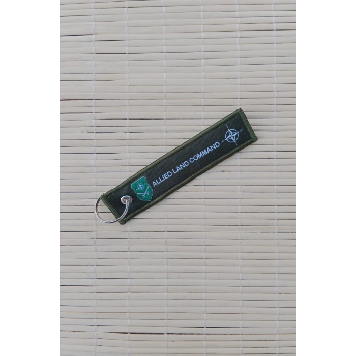 Allied land command for the soldier yazili yesil nakis islemeli bez anahtarlik