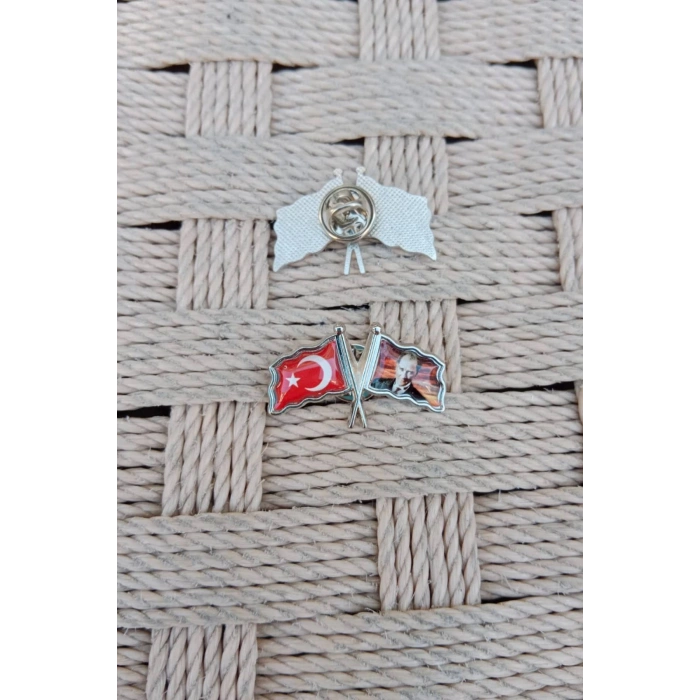 Ataturk resimli Dalgalanan bayrak ceket yaka ignesi yaka rozet
