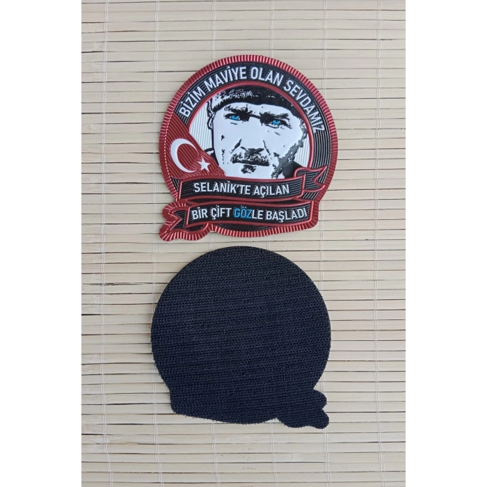 ataturk resimli kirmizi zemin bizim maviye olan sevdamiz 3d tpu termoplastik silikon kabartma nakis islemeli arma patch pec