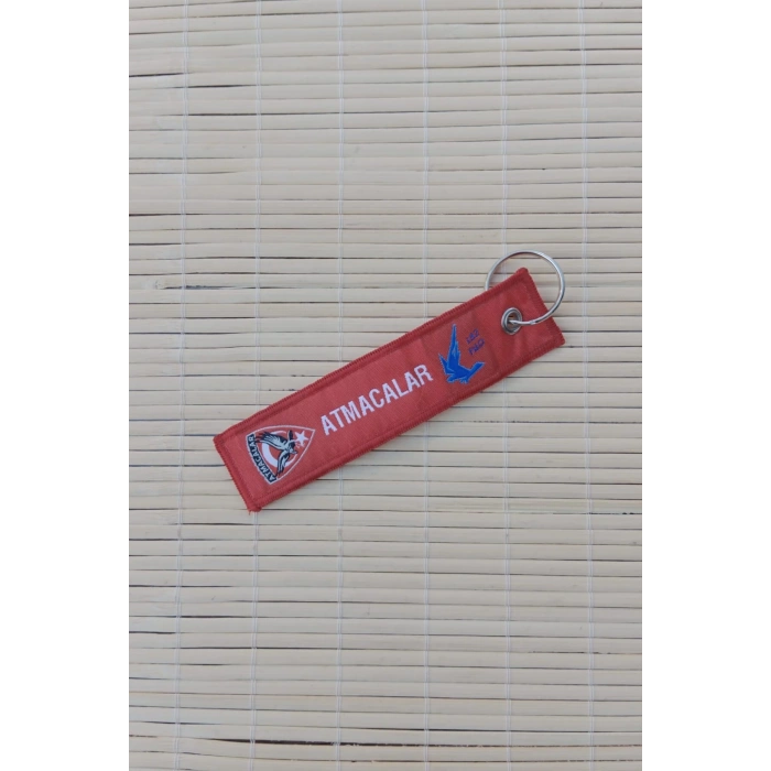 Atmacalar yazili kirmizi beyaz nakis islemeli bez anahtarlik