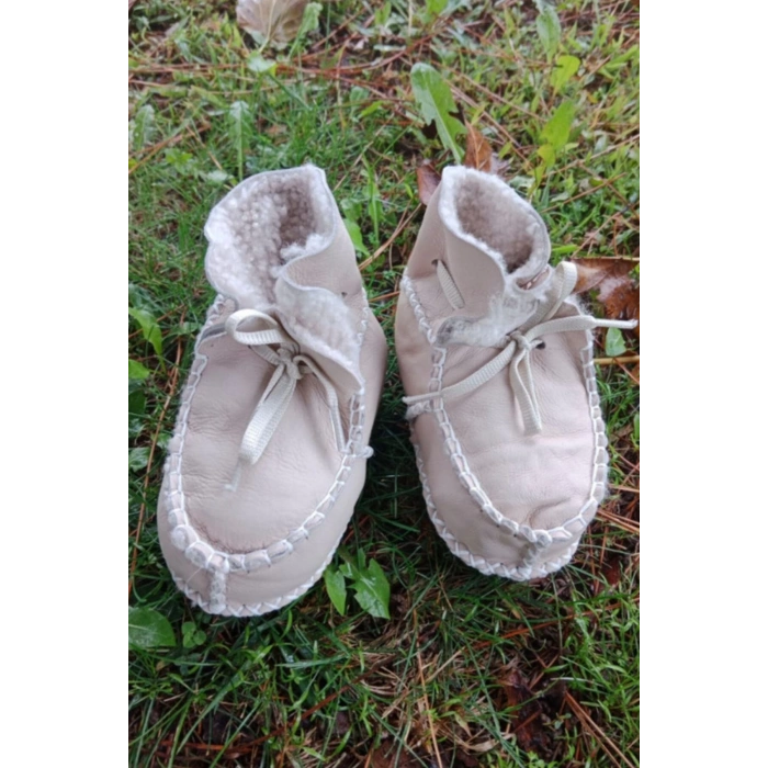 bej renkli hakiki kuzu derisi bagcikli ici polarli organik ortopedik cocuk bebek ilkadim bagcikli patik kanvas sneaker casual deri ayakkabi