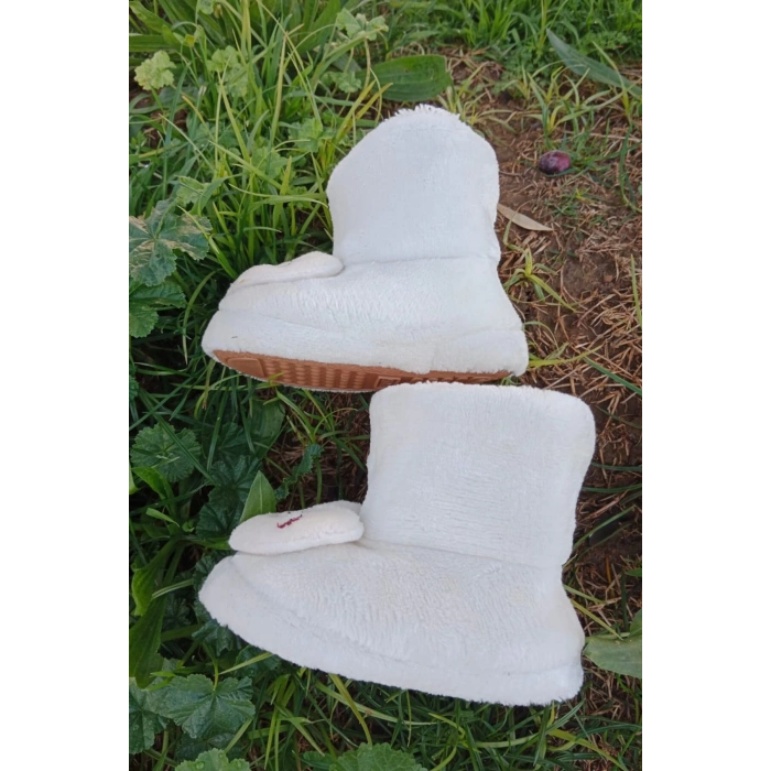 beyaz renkli ayicikli model ici pelus pamuklu organik hafif taban ortopedik cocuk patik panduf