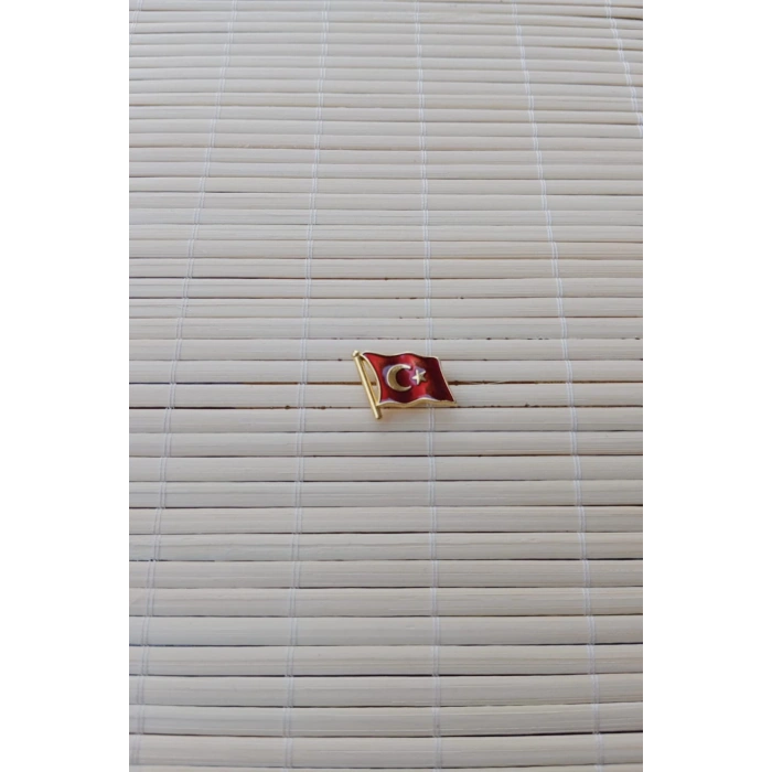 dalgalanan bayrak ceket yaka ignesi yaka rozet