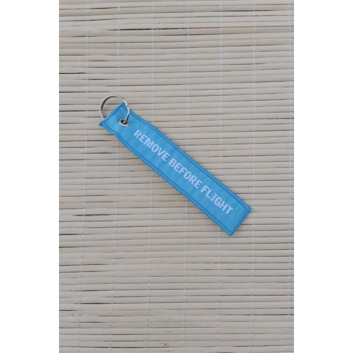 F-35 A Remove Before Flight Yazili Mavi Beyaz Nakis islemeli Bez Anahtarlik