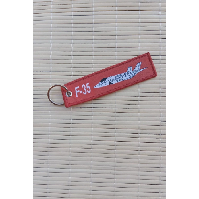 f 35 remove before flight yazili kirmizi beyaz nakis islemeli bez anahtarlik