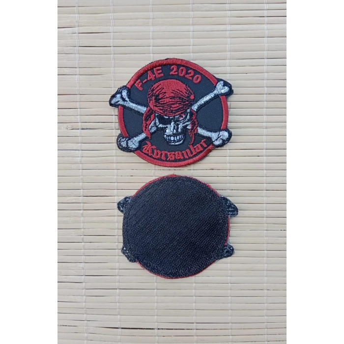 f 4e 2020 korsanlar yazili korsan logolu nakis islemeli arma patch pec