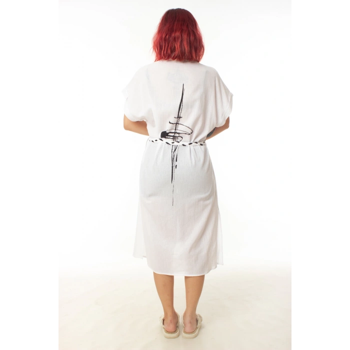 geleneksel tahta baski keten dokuma beyaz renkli imza desenli baskili kisa kollu plaj elbisesi gomlek