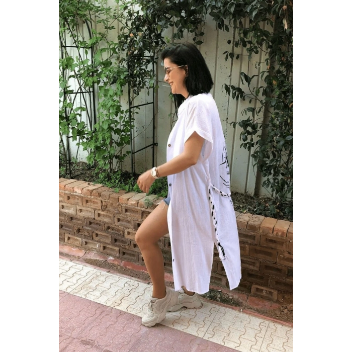 geleneksel tahta baski keten dokuma beyaz renkli pusula desenli baskili kisa kollu plaj elbisesi gomlek