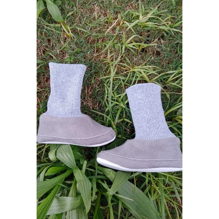 gri renkli ici pamuklu astarli corapli model organik ortopedik cocuk bebek ilkadim patik panduf ayakkabi