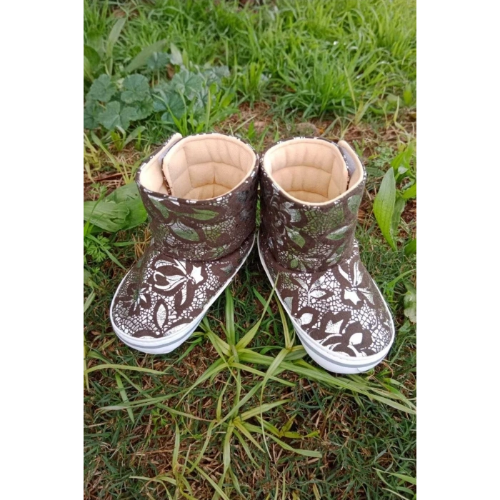 haki renkli ici pamuklu cirtli bantli kapamali organik unisex cocuk bebek ilkadim patik panduf