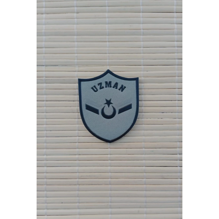 Hava Kuvvetleri Uzman Onbasi Gri Zemin Nakisli Mini Tisort Rutbe