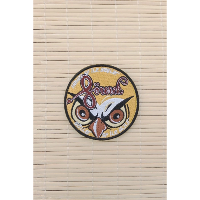 Hayat SF ile Baslar Gorerek Gozler SF ile Acilir Yazili Arma Pec