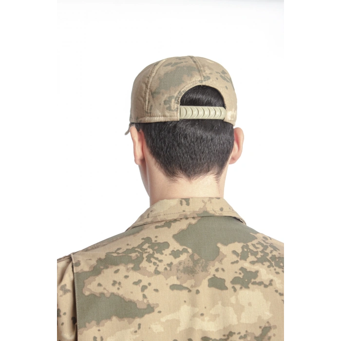 Jandarma Kamuflaj Renkli Kokartli Nakis islemeli Arkasi Ayarlamali Kislik Subay Jandarma Sapka Kep