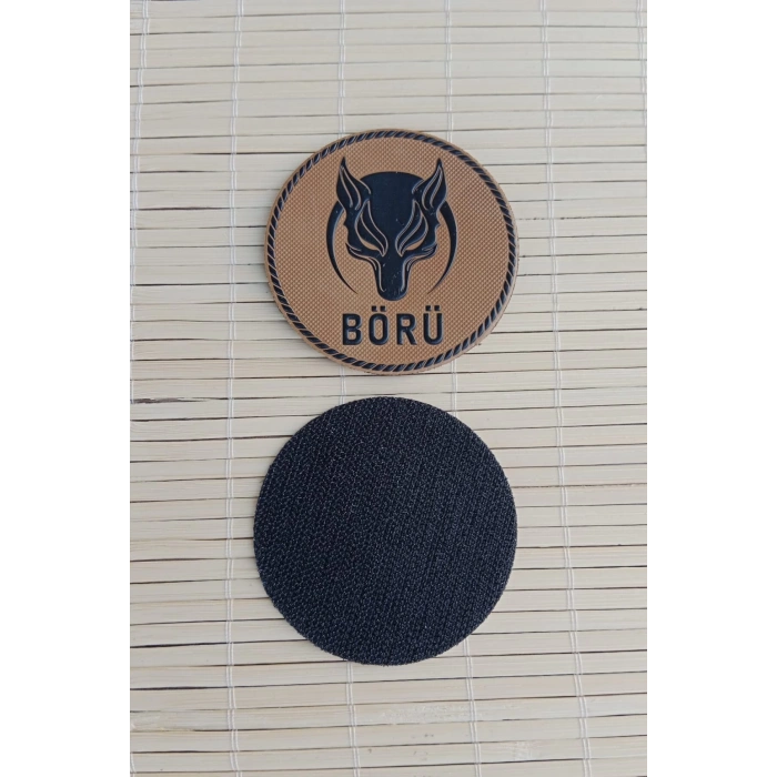 kahverengi zemin siyah islemeli boru yazili kurtbasli arma patch pec