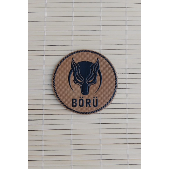 kahverengi zemin siyah islemeli boru yazili kurtbasli arma pec patch