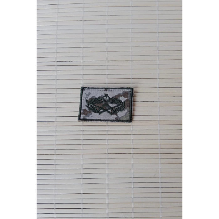 kara kuvvetleri kamuflaj renkli komando temel egitim bez brovesi