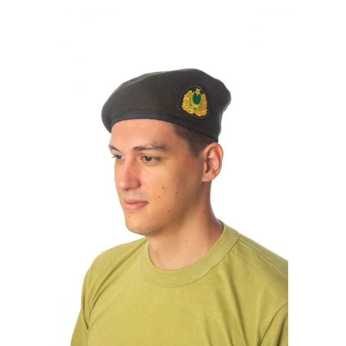 kara kuvvetleri koyu yesil renkli dahili harici seta urbam kasmir subay kokartli acik yesil ogretmen yan kase bere