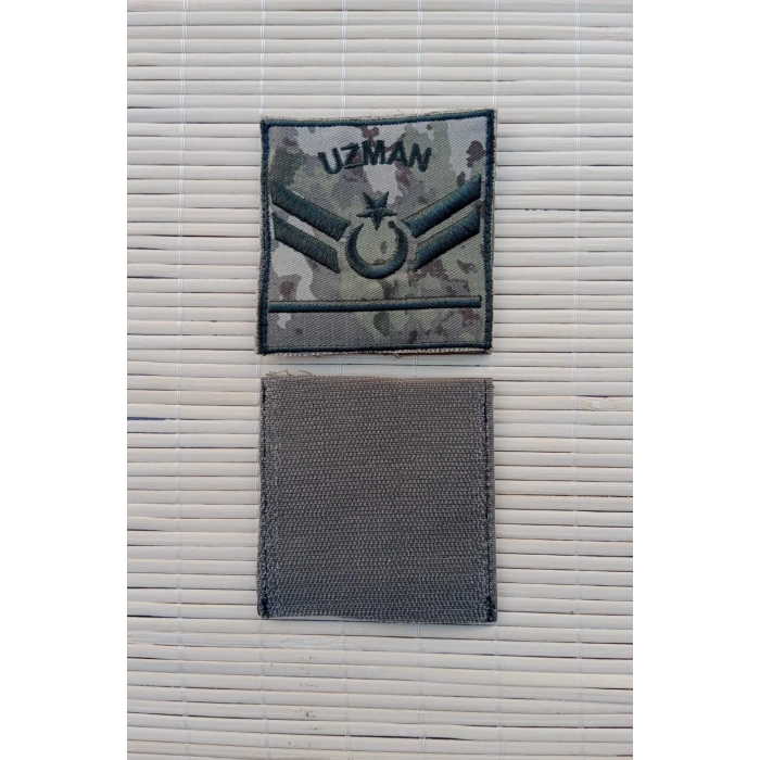 kara kuvvetleri uzman cavus 1 kademe kamuflaj renkli nakis kol rutbe