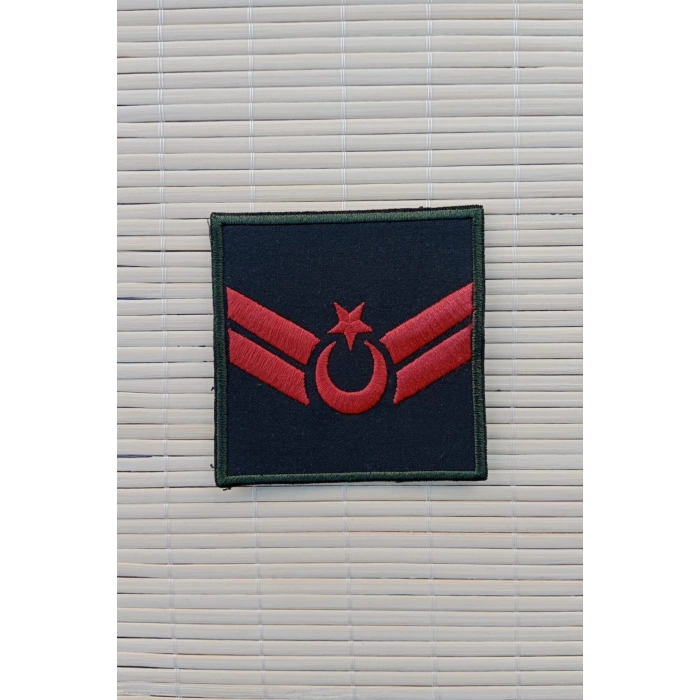 Kara Kuvvetleri Uzman Cavus Yesil Renk Harici ve Dahili Bez Nakis Kol Rutbe