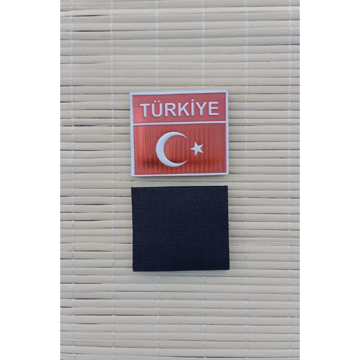 kirmizi ayyildiz bayrakli turkiye yazili kirmizi zemin tpu 3d termoplastik dikdortgen arma patch pec