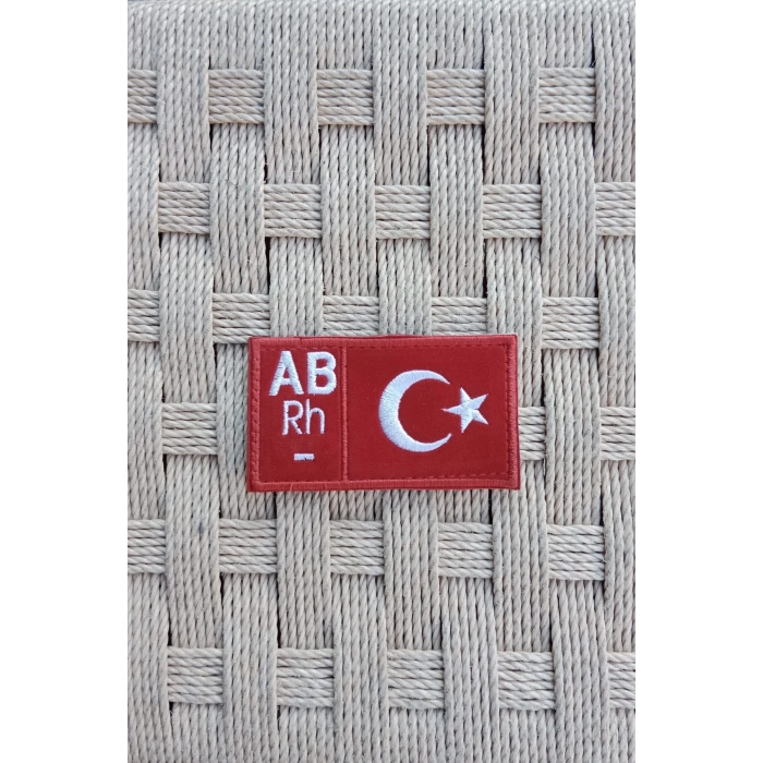 kirmizi kadife zemin beyaz nakis islemeli AB rh - kan gruplu arma patch pec