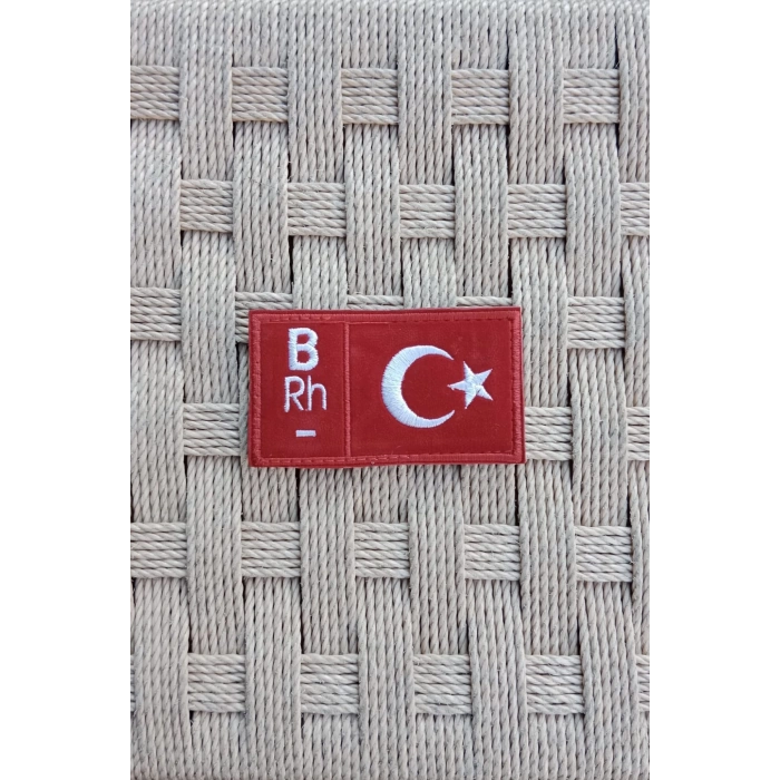Kırmızı Kadife Zemin Beyaz Nakış işlemeli B Rh - Kan Gruplu Arma Patch Peç