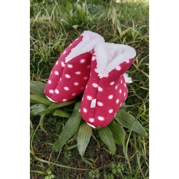 kirmizi renkli dantelli beyaz tasli cicekli model ici pamuklu organik hafif taban ortopedik cocuk bebek ilkadim patik panduf