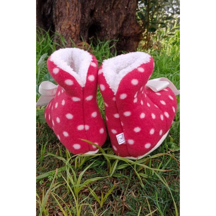 kirmizi renkli fiyonklu beyaz tasli model ici pamuklu organik hafif taban ortopedik cocuk bebek ilkadim patik panduf