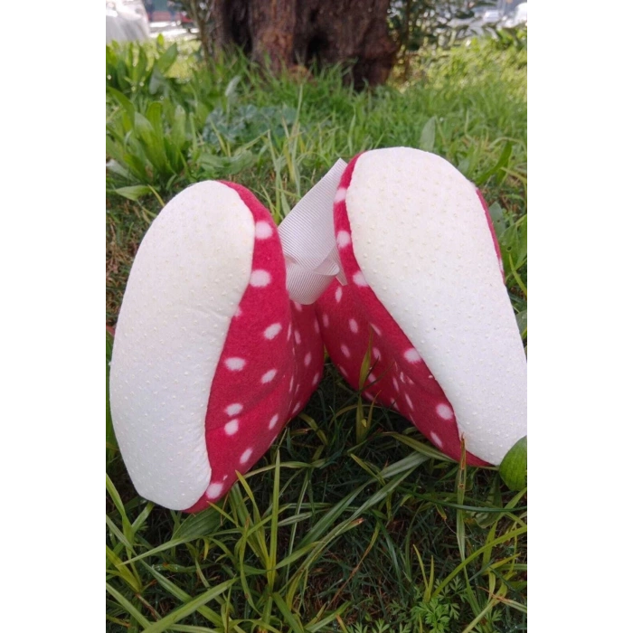 kirmizi renkli fiyonklu beyaz tasli model ici pamuklu organik hafif taban ortopedik cocuk bebek ilkadim patik panduf