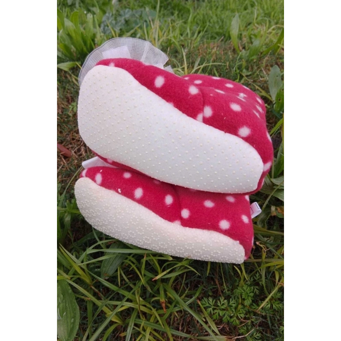 kirmizi renkli fiyonklu cicekli beyaz gul modeli dantelli ici pamuklu organik hafif taban ortopedik cocuk bebek ilkadim patik panduf