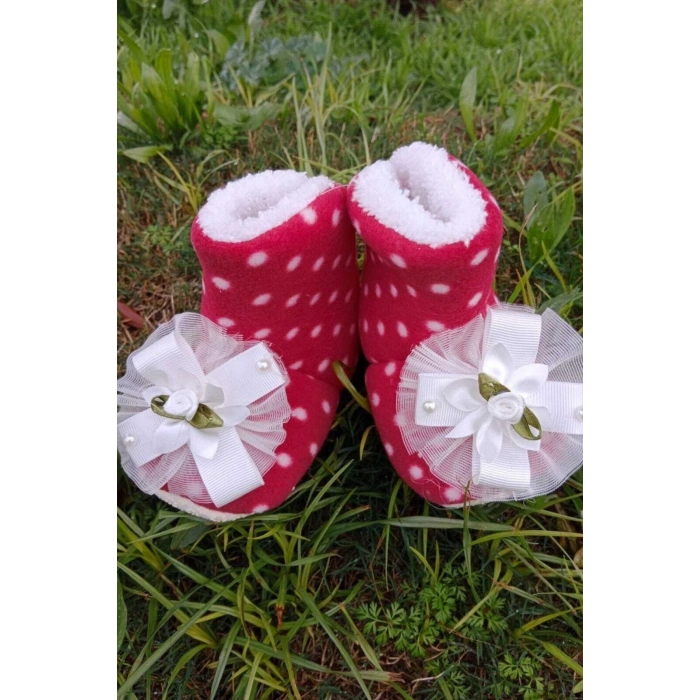 kirmizi renkli fiyonklu cicekli beyaz gul modeli dantelli ici pamuklu organik hafif taban ortopedik cocuk bebek ilkadim patik panduf